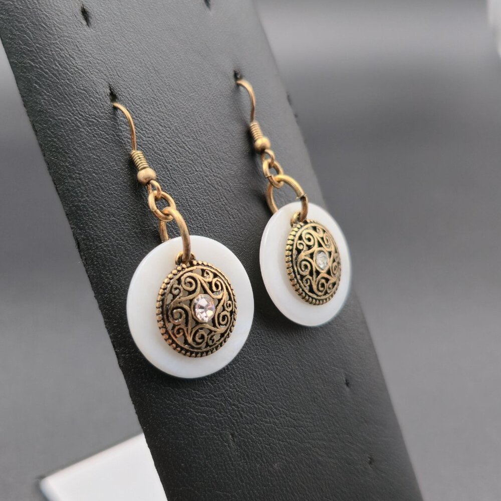 Copper White Shell And Crystal Dangle Earrings A6264 - Picture 2 of 5